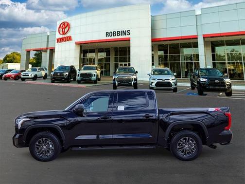 2025 Toyota Tundra SR5