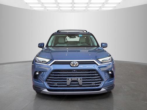 Storm 2026 Toyota Grand Highlander Limited