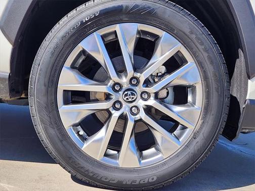 2020 Toyota RAV4 Limited