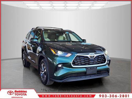 2024 Toyota Highlander XLE