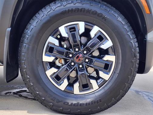 2023 Nissan Frontier PRO-X