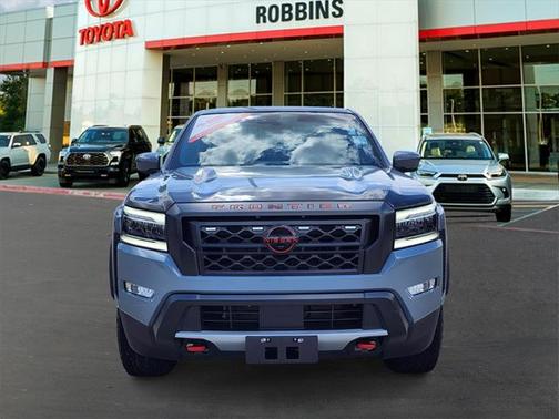 2023 Nissan Frontier PRO-X