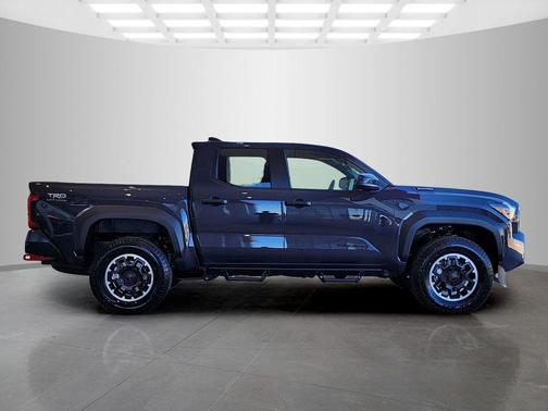 2026 Toyota Tacoma Hybrid TRD Off Road