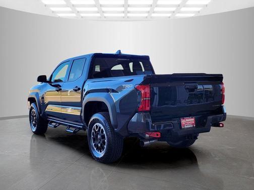 2026 Toyota Tacoma Hybrid TRD Off Road