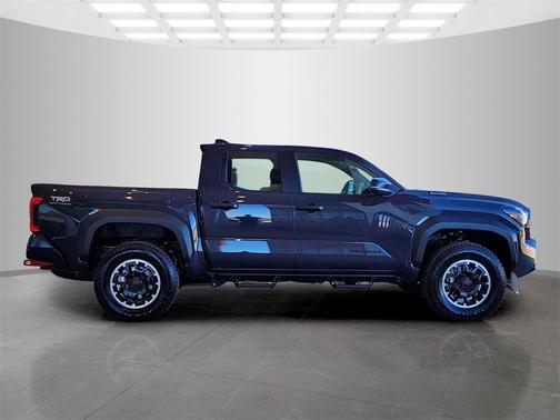 2026 Toyota Tacoma Hybrid TRD Off Road