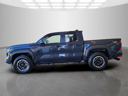 2026 Toyota Tacoma Hybrid TRD Off Road