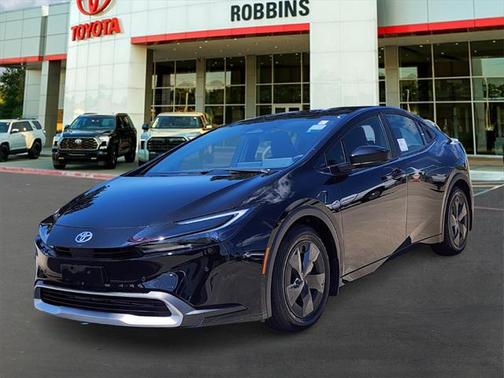 2025 Toyota Prius L