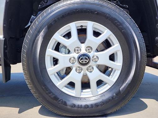 2024 Toyota Tacoma SR