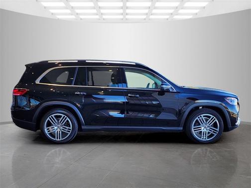 2024 Mercedes-Benz GLS 450 4MATIC