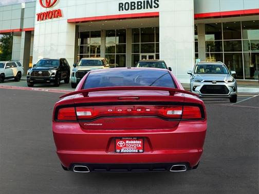 2012 Dodge Charger SE