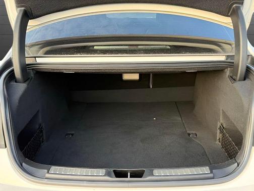 2018 Lincoln Continental Select