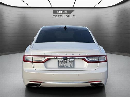 2018 Lincoln Continental Select