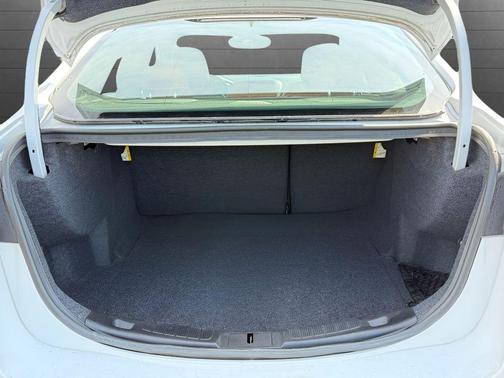 Oxford White 2020 Ford Fusion Titanium