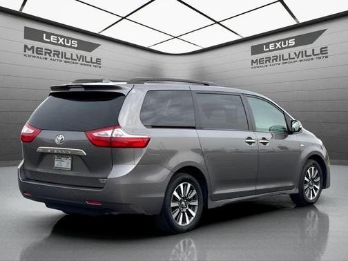 2018 Toyota Sienna Limited Premium