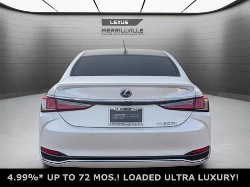 2022 Lexus ES 300h Ultra Luxury