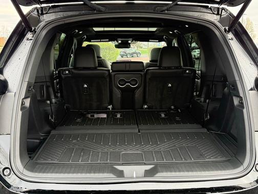 Black 2025 Honda Pilot Black Edition