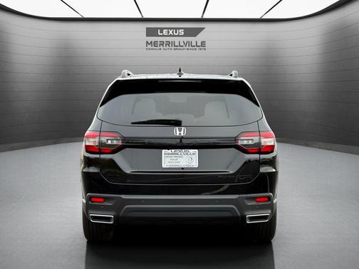 Black 2025 Honda Pilot Black Edition