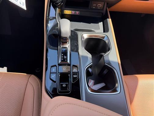 Copper 2026 Lexus NX 450h+ Luxury