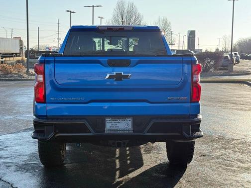 2025 Chevrolet Silverado 1500 ZR2