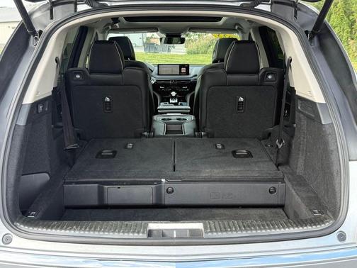 Lunar Silver Metallic 2023 Acura MDX Advance