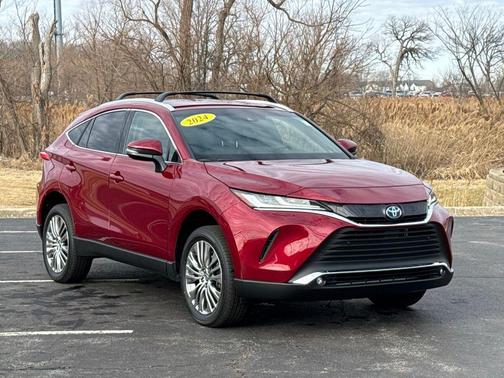 2024 Toyota Venza XLE