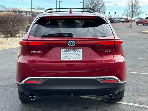 2024 Toyota Venza XLE