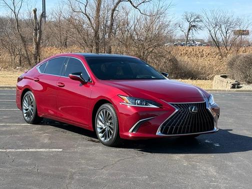 2025 Lexus ES 350 Luxury