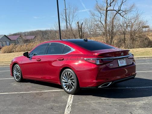 2025 Lexus ES 350 Luxury