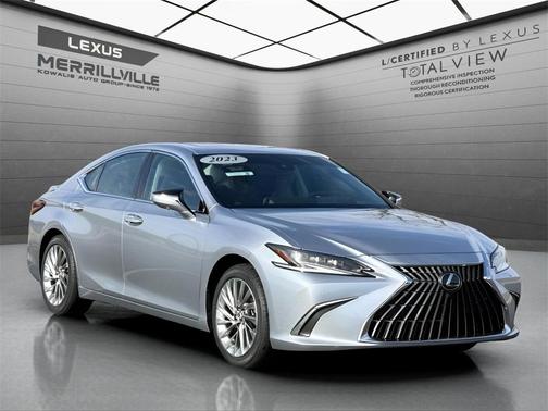 2023 Lexus ES 300h Ultra Luxury