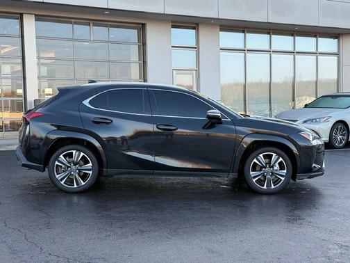 2025 Lexus UX 300h 300H PREMIUM
