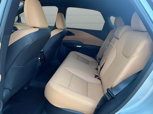 Iridium 2026 Lexus RX 350 Premium