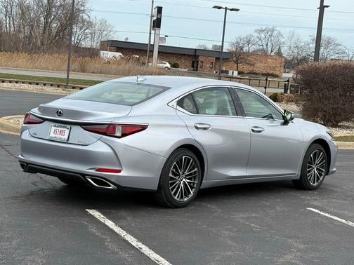 2025 Lexus ES 350 350