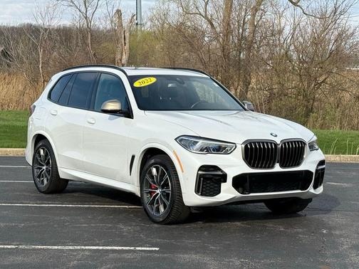 2022 BMW X5 M50i