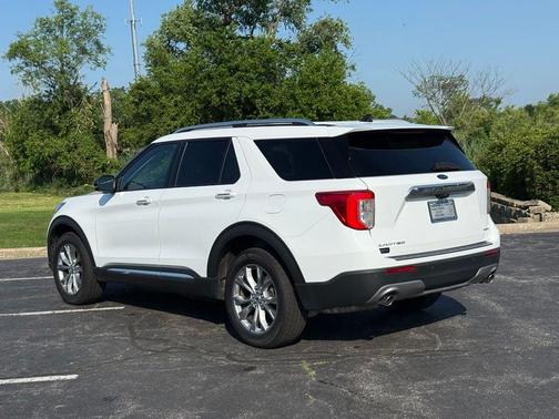 Oxford White 2022 Ford Explorer Limited