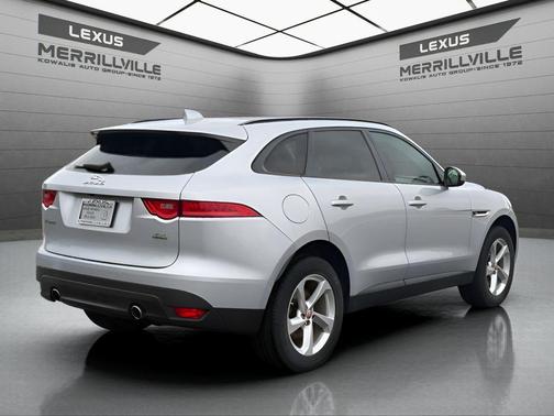 Indus Silver 2018 Jaguar F-PACE 35t Premium