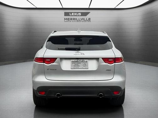 Indus Silver 2018 Jaguar F-PACE 35t Premium