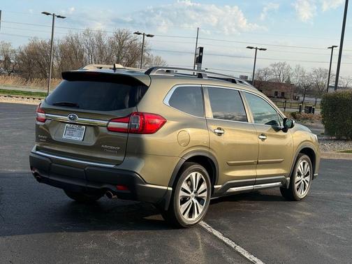 Autumn Green Metallic 2022 Subaru Ascent Touring 7-Passenger