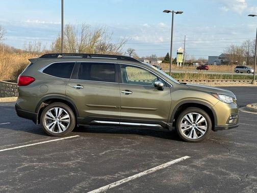 Autumn Green Metallic 2022 Subaru Ascent Touring 7-Passenger