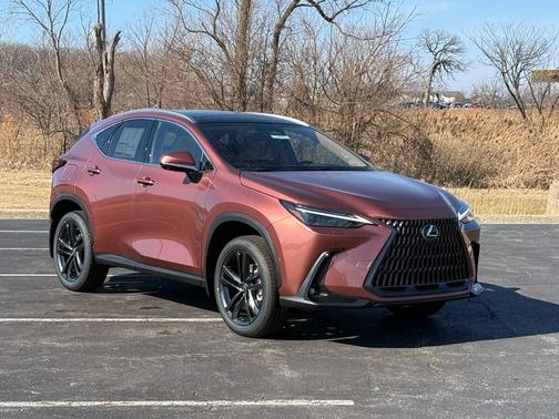2026 Lexus NX 450h+ Luxury