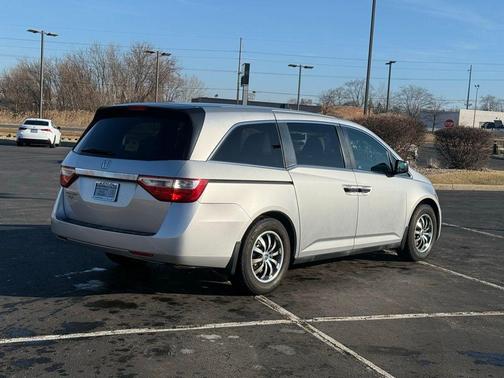 2011 Honda Odyssey LX