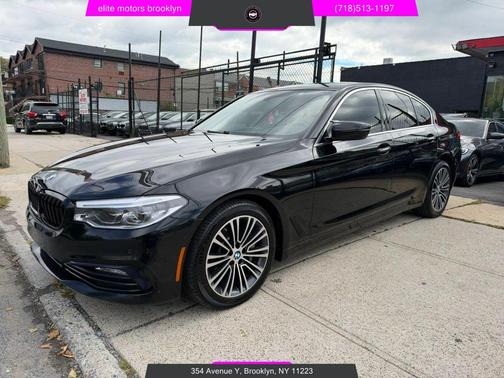 Black Sapphire Metallic 2017 BMW 540 xDrive