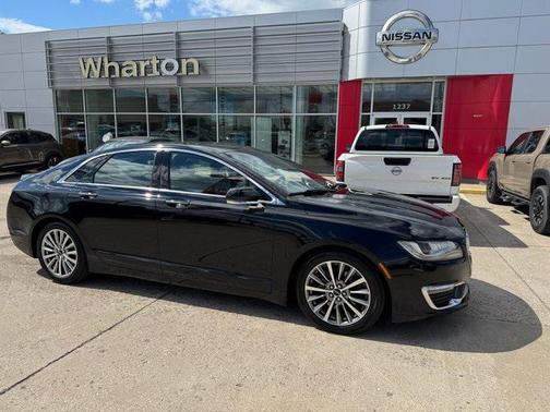 2017 Lincoln MKZ Base