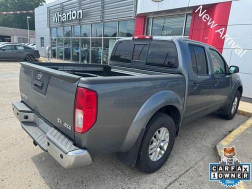 Gun Metallic 2018 Nissan Frontier SV