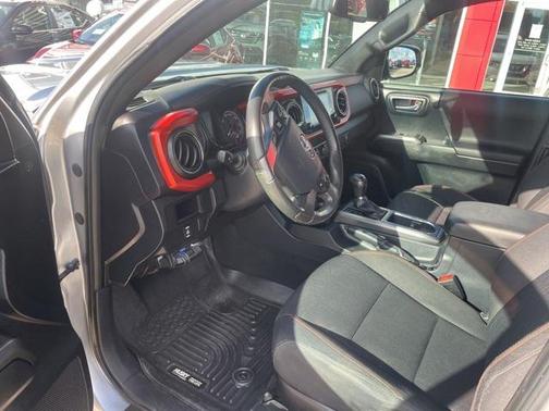 2016 Toyota Tacoma TRD Sport