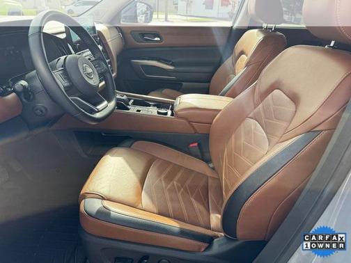 2023 Nissan Pathfinder Platinum 4WD