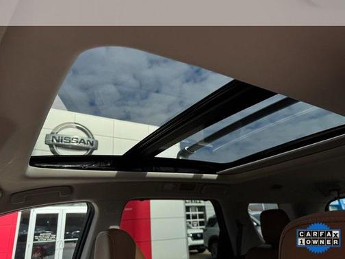 2023 Nissan Pathfinder Platinum 4WD