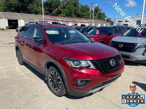 Scarlet Ember Tintcoat 2019 Nissan Pathfinder SL