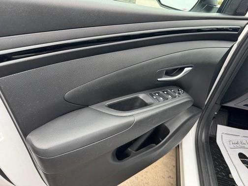 2024 Hyundai SANTA CRUZ SE