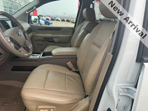 2013 Nissan Armada Platinum