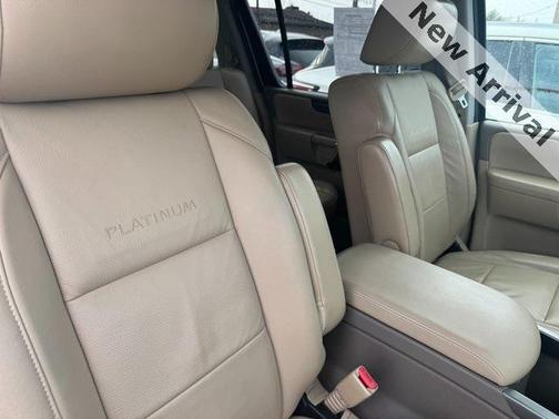 2013 Nissan Armada Platinum